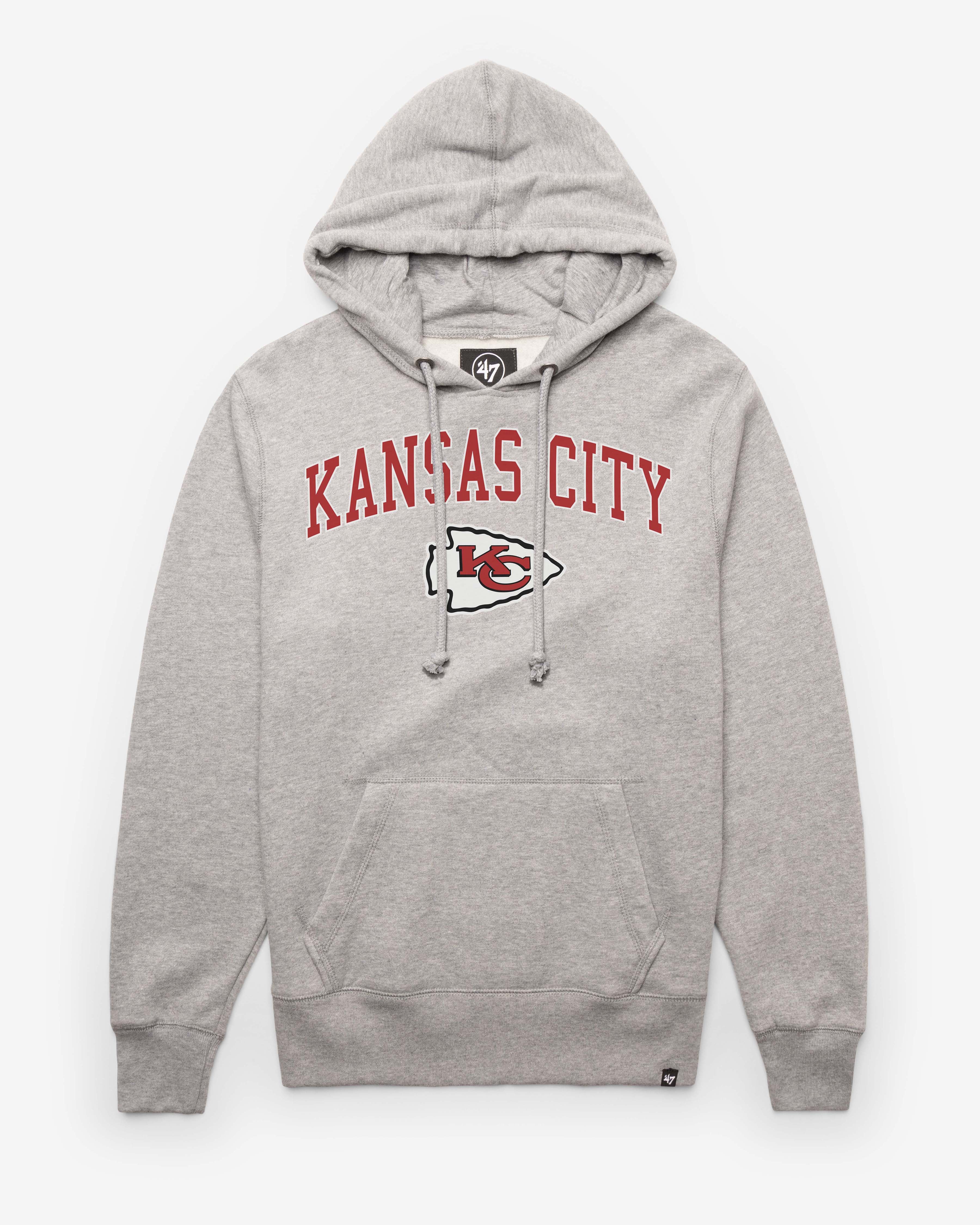 Kansas City Chiefs ARCH GAME '47 HEADLINE HOOD