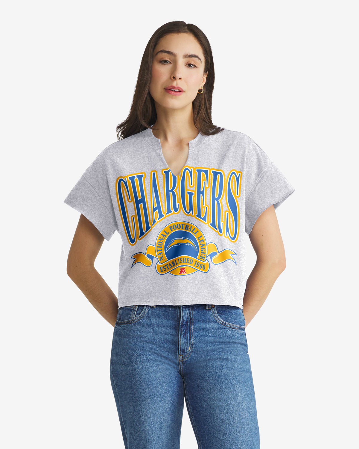 Los Angeles Chargers BANNERS OUT '47 T-shirt surdimensionné à col cranté pour femmes