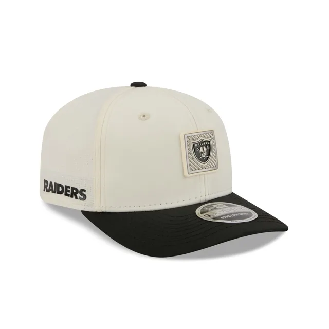 Las Vegas Raiders 2026 Training 9SEVENTY Bonnet extensible à bouton-pression