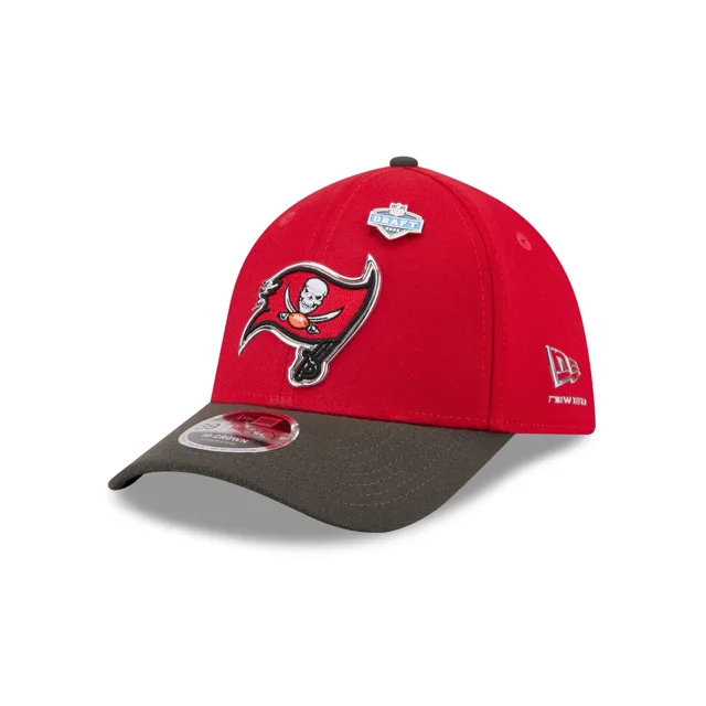 Tampa Bay Buccaneers 2026 Draft 39THIRTY Chapeau extensible M-Crown