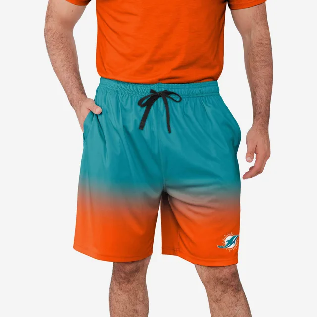 Short d'entraînement dégradé Miami Dolphins Game Ready