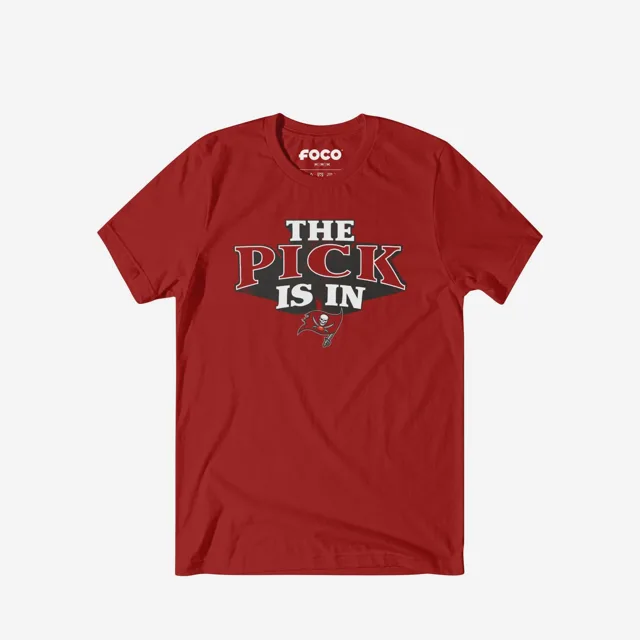 Le choix Tampa Bay Buccaneers est en t-shirt