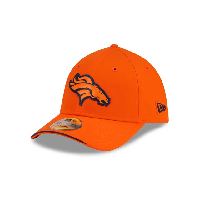 Denver Broncos 2026 Sideline 39THIRTY Chapeau extensible M-Crown