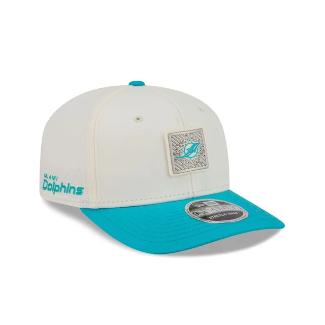 Miami Dolphins 2026 Training 9SEVENTY Bonnet extensible à bouton-pression