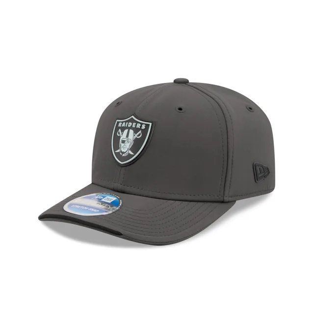 Las Vegas Raiders 2026 Sideline Cold Weather 9SEVENTY Bonnet extensible à bouton-pression
