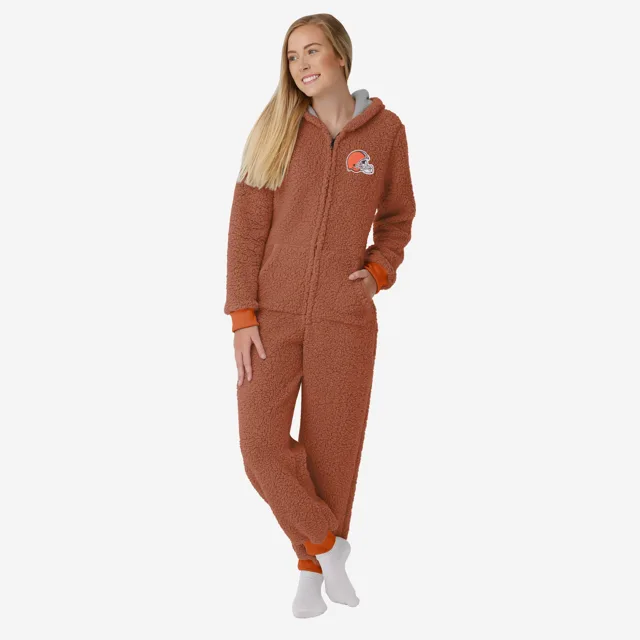 Cleveland Browns Pyjama une pièce Sherpa pour femme