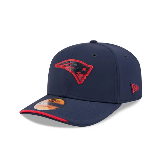 New England Patriots 2026 Sideline 9SEVENTY Chapeau extensible à bouton-pression