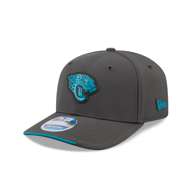 Jacksonville Jaguars 2026 Sideline Cold Weather 9SEVENTY Bonnet extensible à bouton-pression