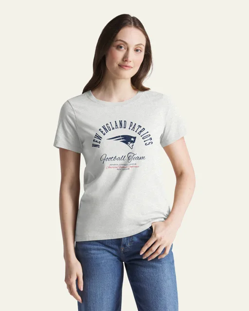 New England Patriots ARCBALL '47 T-SHIRT DE TOUS LES JOURS POUR FEMMES