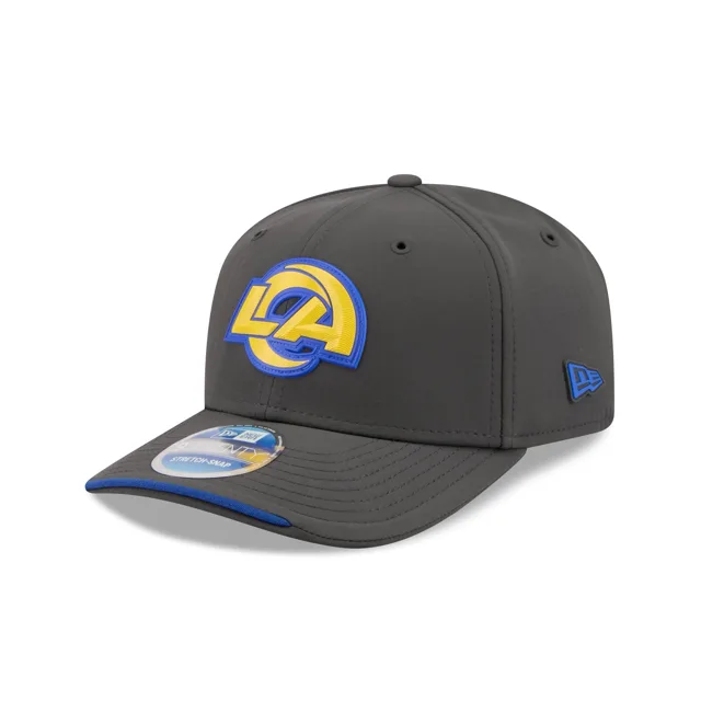 Los Angeles Rams 2026 Sideline Cold Weather 9SEVENTY Bonnet extensible à bouton-pression