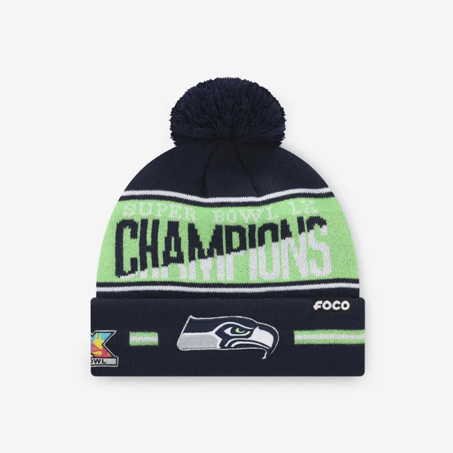 Seattle Seahawks Super Bowl LX Champions Bonnet à pompon à rayures avec grand mot-symbole