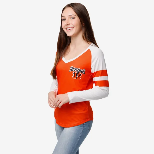 Cincinnati Bengals Chemise raglan à manches rayées avec mot-symbole pour femme
