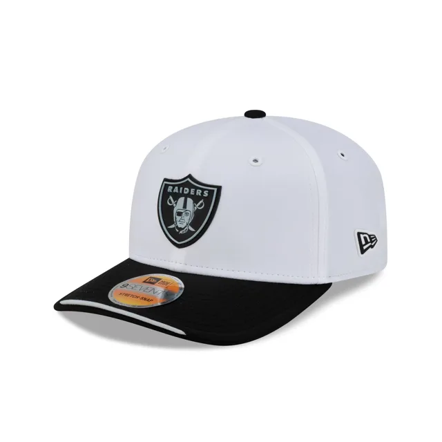 Las Vegas Raiders 2026 Sideline Blanc 9SEVENTY Chapeau extensible à bouton-pression