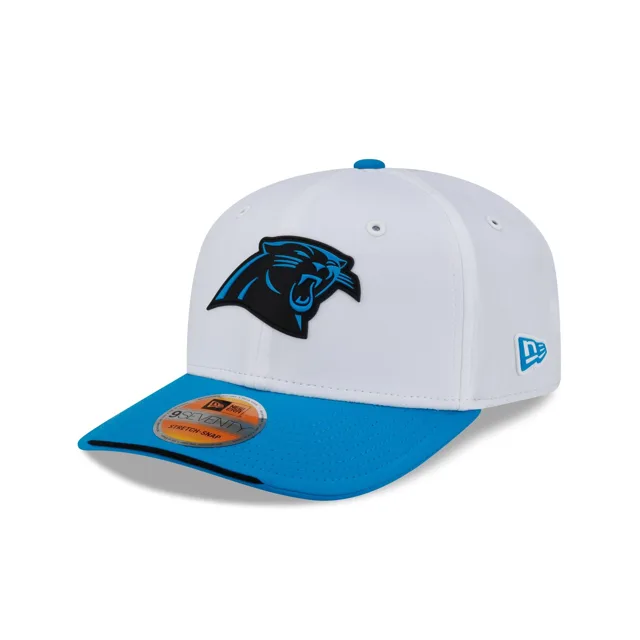 Carolina Panthers 2026 Sideline Blanc 9SEVENTY Chapeau extensible à bouton-pression