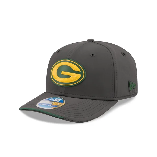 Green Bay Packers 2026 Sideline Cold Weather 9SEVENTY Bonnet extensible à bouton-pression