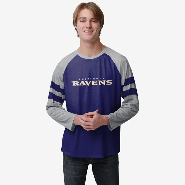 Baltimore Ravens T-shirt raglan à rayures avec logo de l'équipe