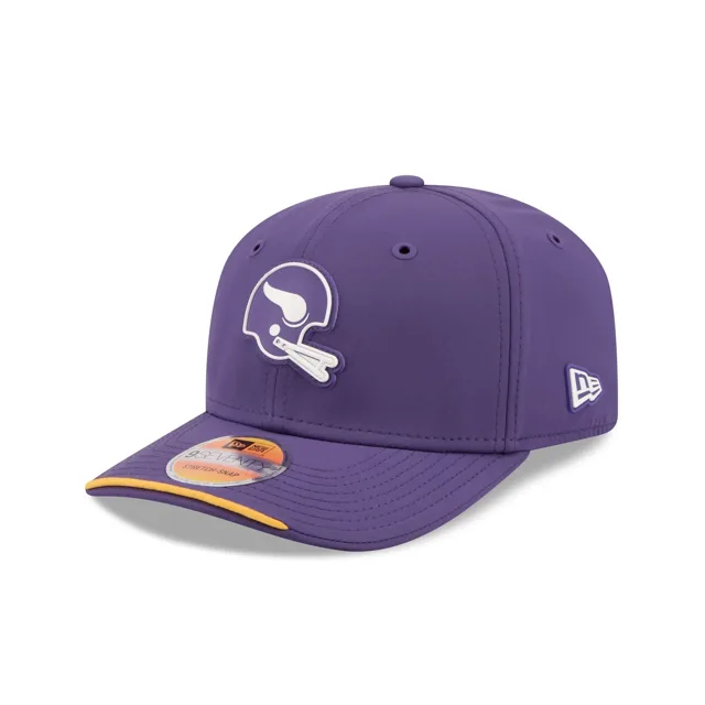 Minnesota Vikings 2026 Sideline Historic 9SEVENTY Chapeau extensible à bouton-pression