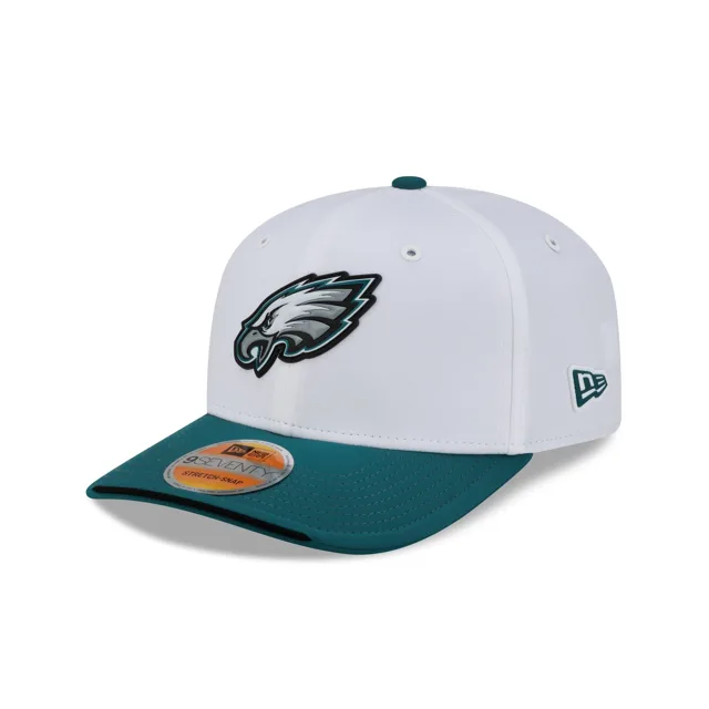 Philadelphia Eagles 2026 Sideline Blanc 9SEVENTY Chapeau extensible à bouton-pression