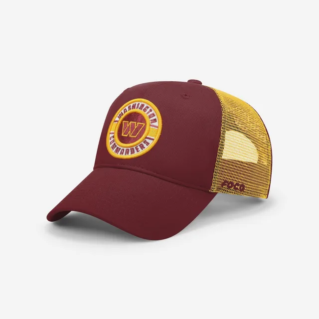 Casquette de camionneur bicolore Washington Commanders Patch