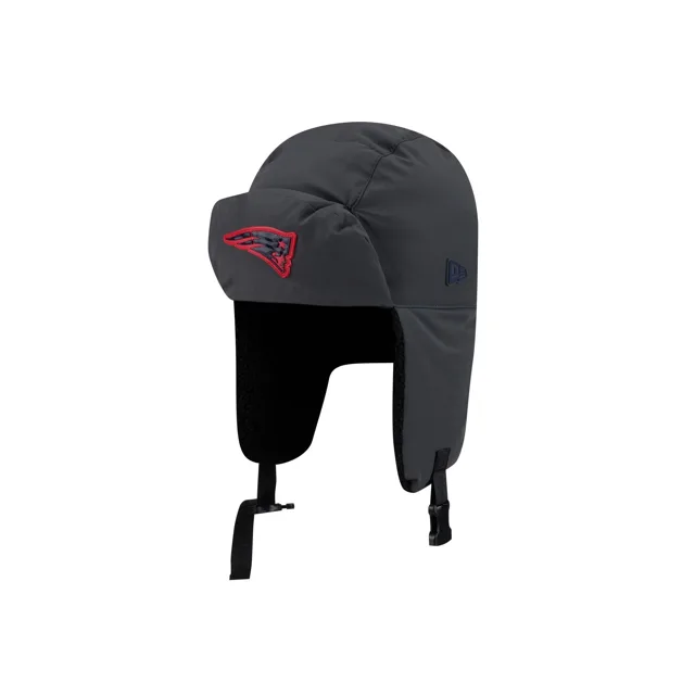New England Patriots 2026 Sideline Chapeau de trappeur mode par temps froid