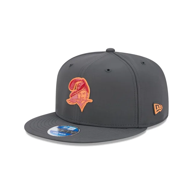Tampa Bay Buccaneers 2026 Sideline Cold Weather Historic 9FIFTY Casquette Snapback