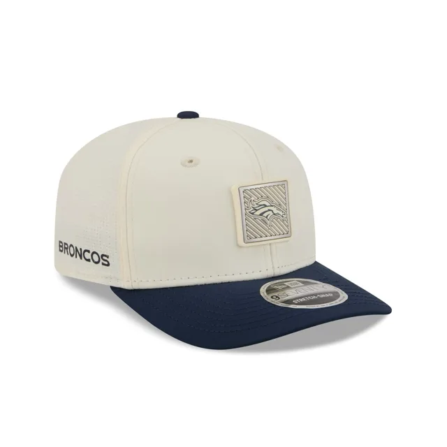 Denver Broncos 2026 Training 9SEVENTY Bonnet extensible à bouton-pression