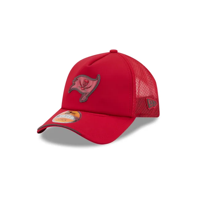 Casquette de camionneur Tampa Bay Buccaneers 2026 Sideline 9FORTY APEX