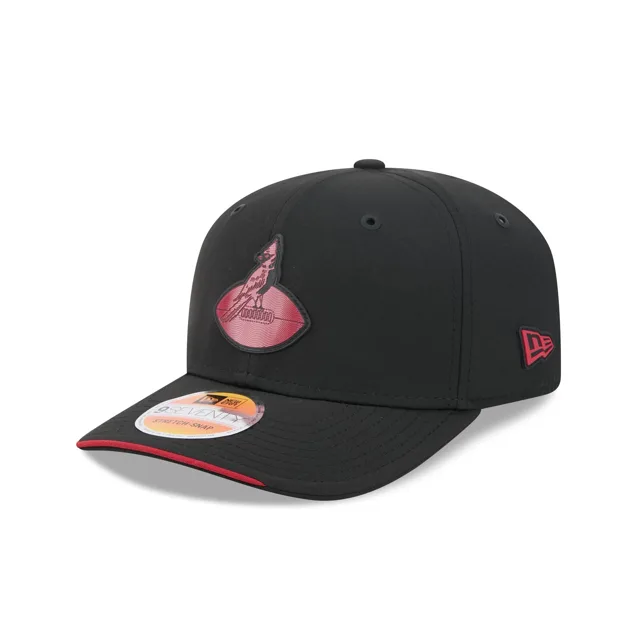 Arizona Cardinals 2026 Sideline Historic 9SEVENTY Chapeau extensible à bouton-pression