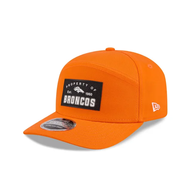 Denver Broncos Propriété du panneau divisé en patch 9SEVENTY Stretch-Snap Hat