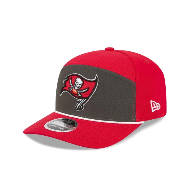 Tampa Bay Buccaneers Chapeau extensible à panneau divisé 9SEVENTY