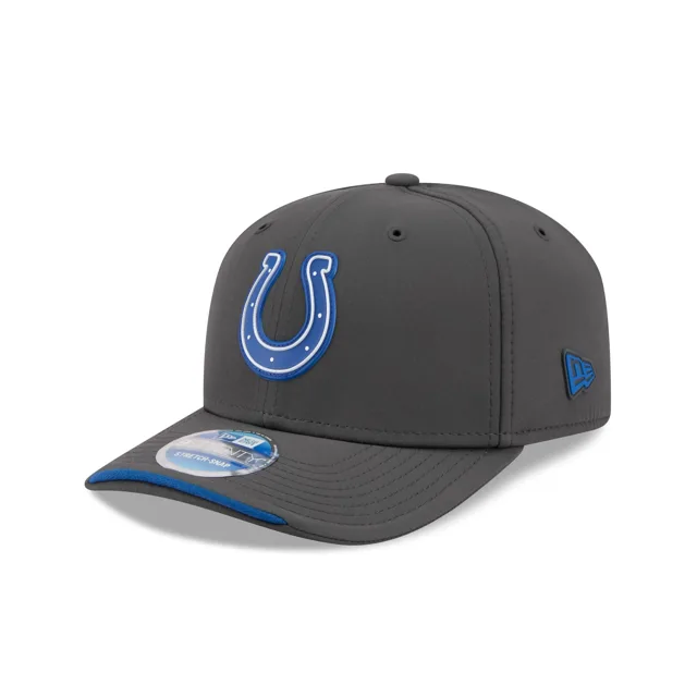 Indianapolis Colts 2026 Sideline Cold Weather 9SEVENTY Bonnet extensible à bouton-pression